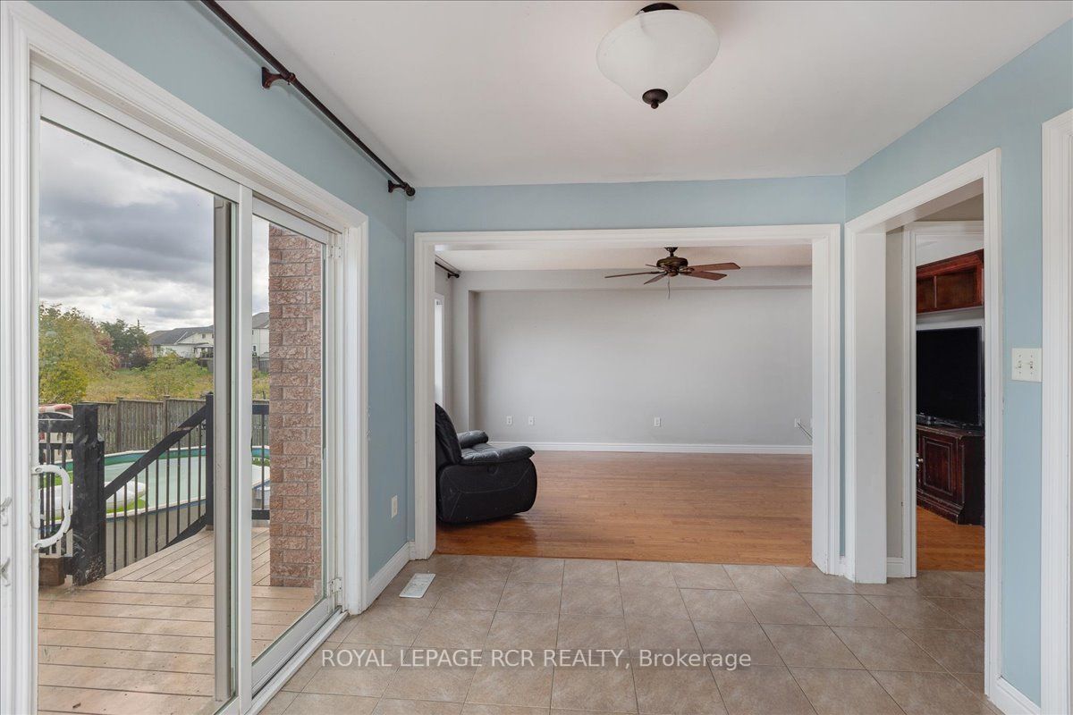 9 Cheltonwood Crt