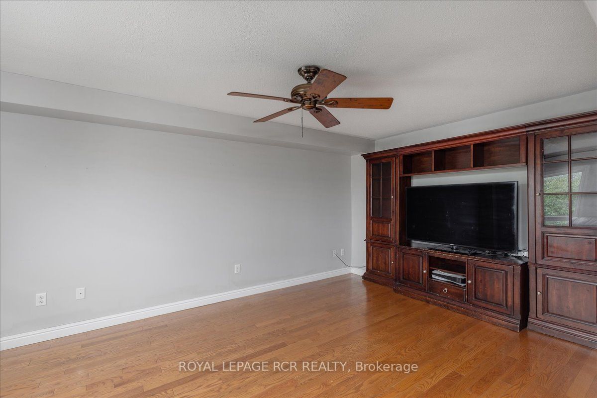 9 Cheltonwood Crt