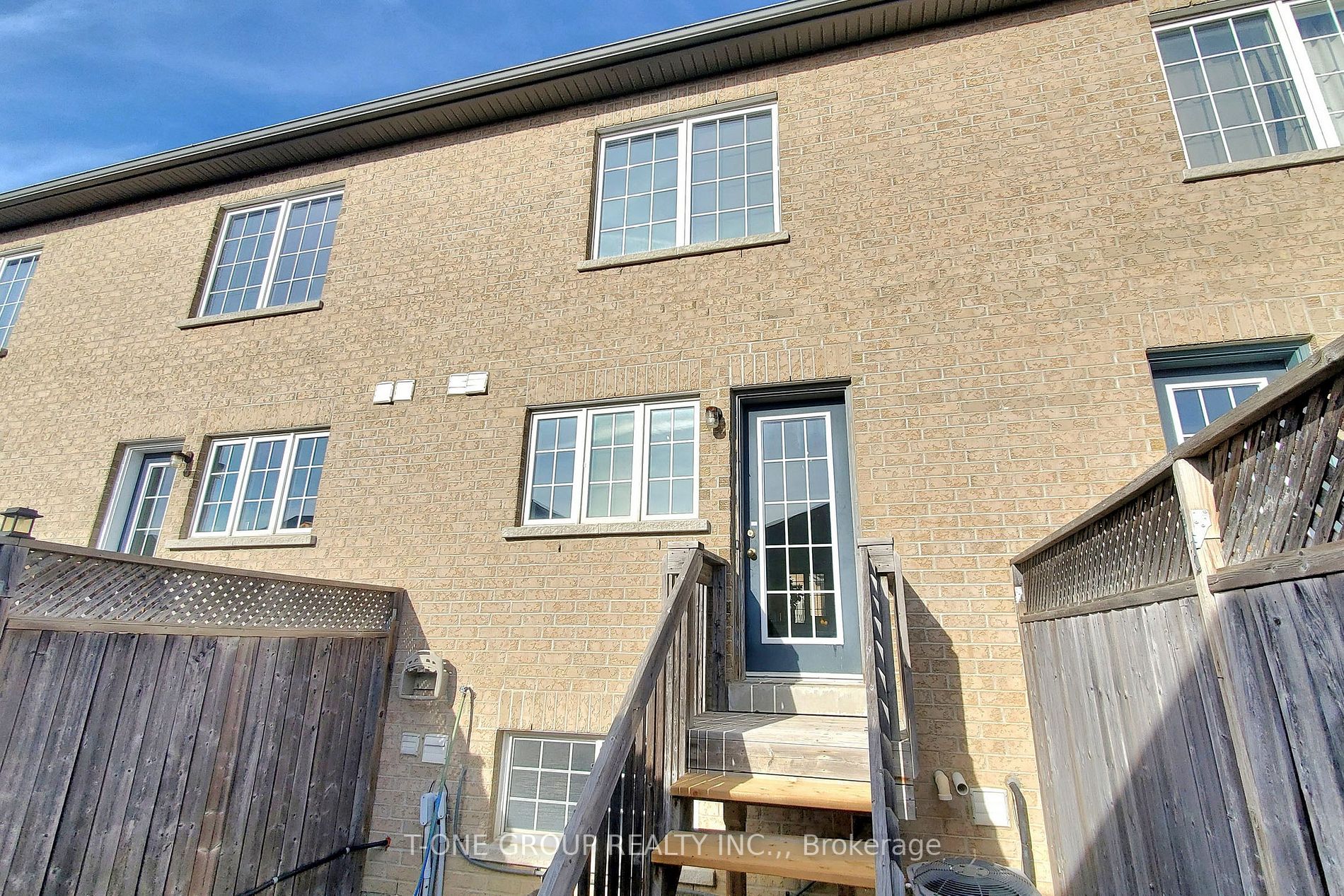 59 Shady Oaks Ave
