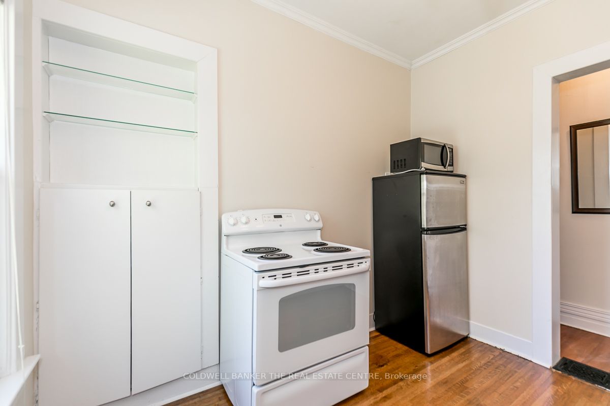 415 Davis Dr, #Upper