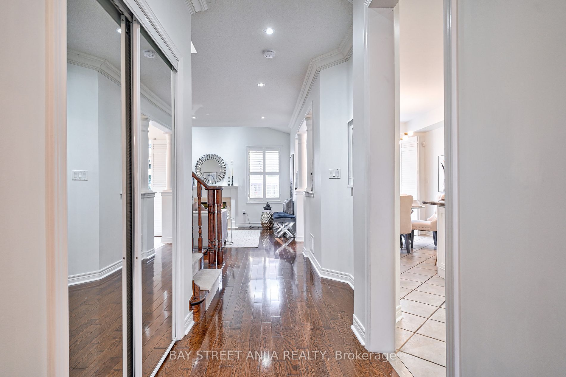 274 Fred Mclaren Blvd