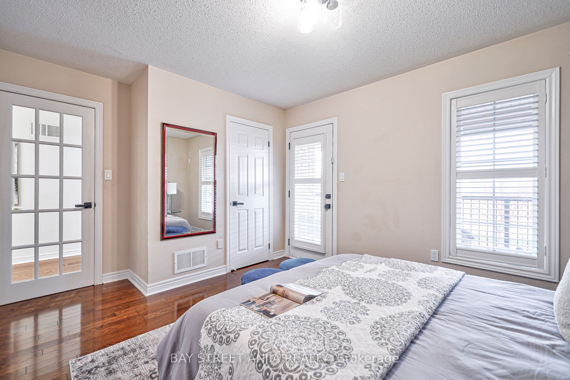 274 Fred Mclaren Blvd