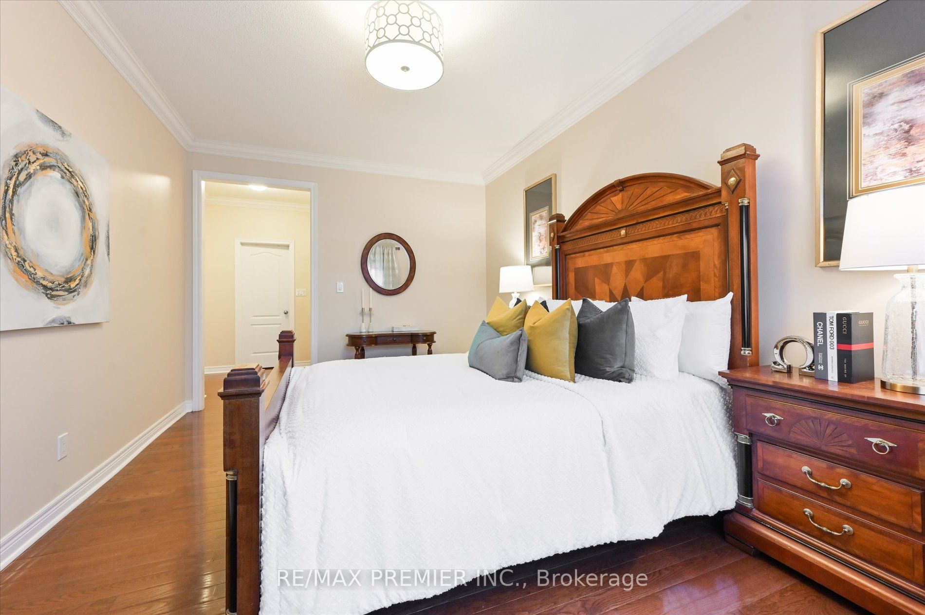 39 Donzi Lane