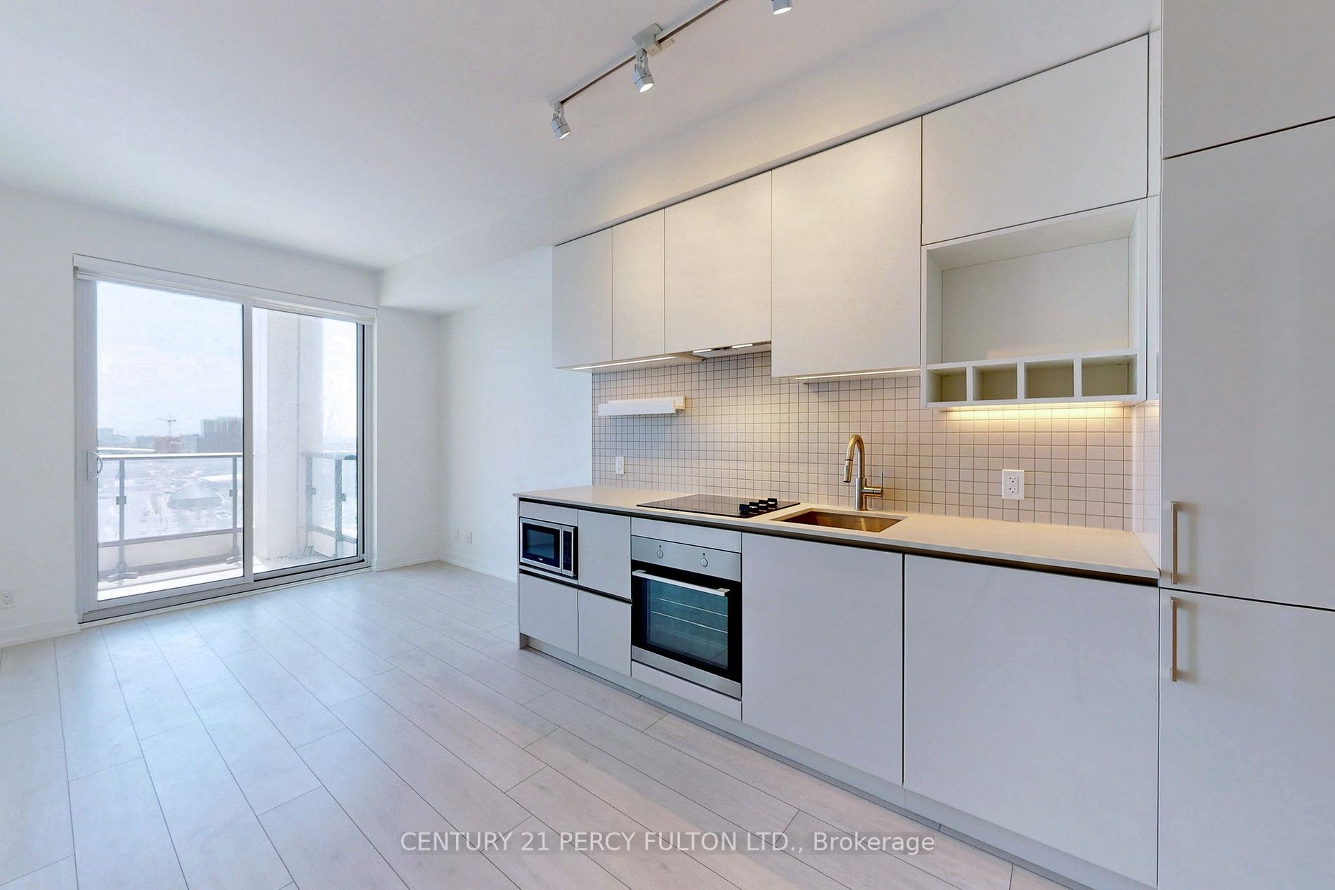 950 Portage Pkwy, #1208