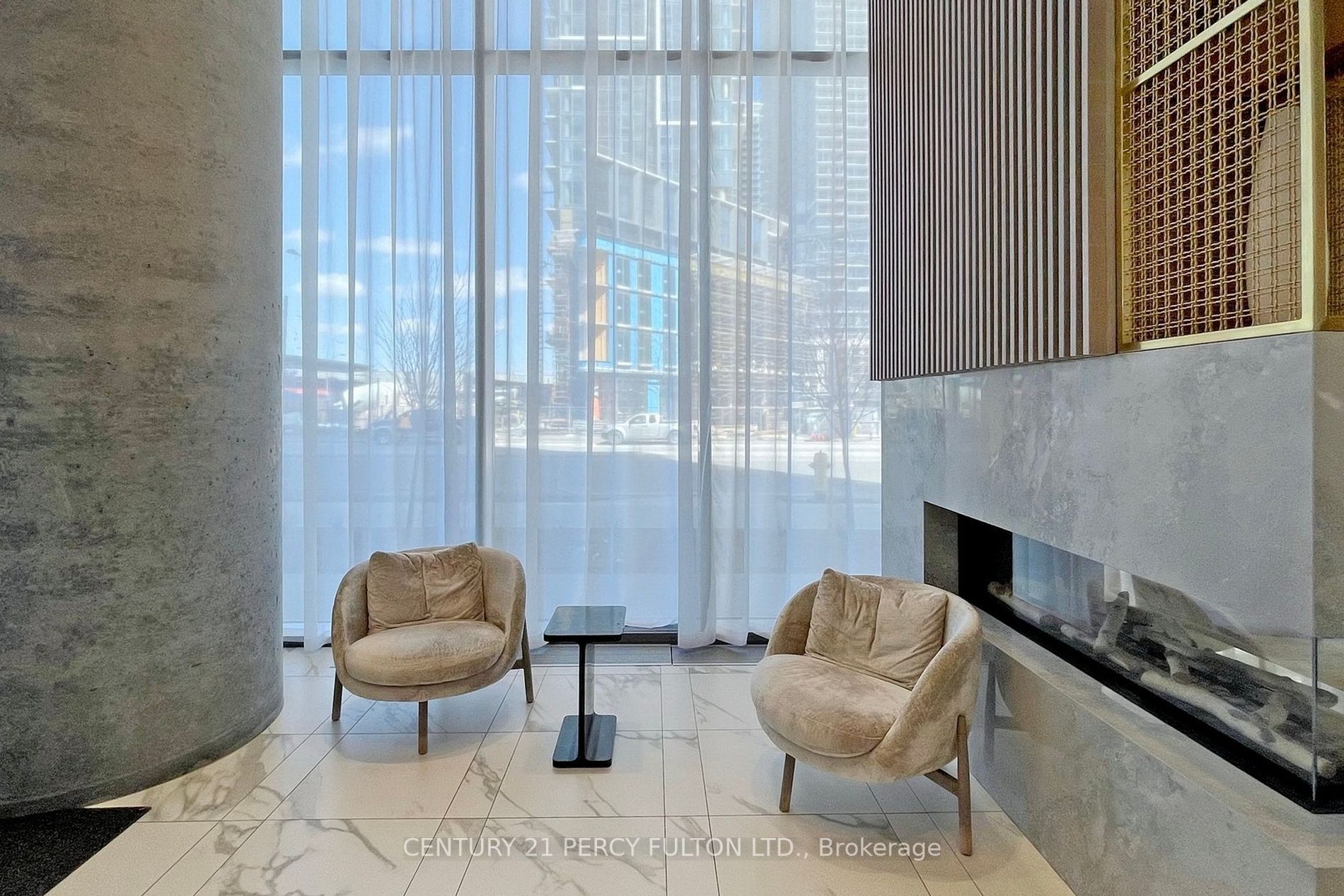 950 Portage Pkwy, #1208