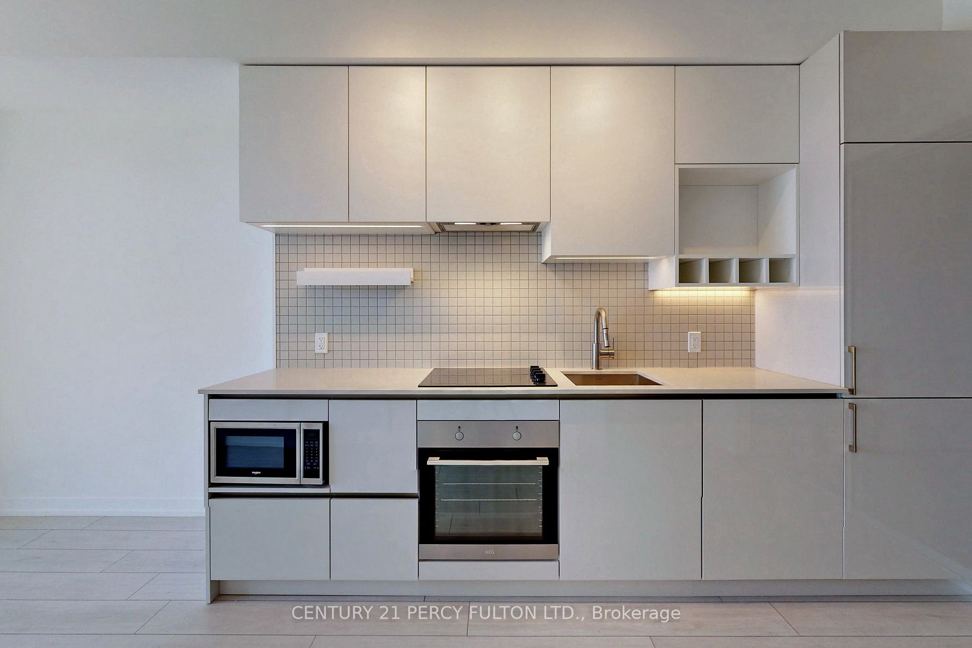 950 Portage Pkwy, #1208