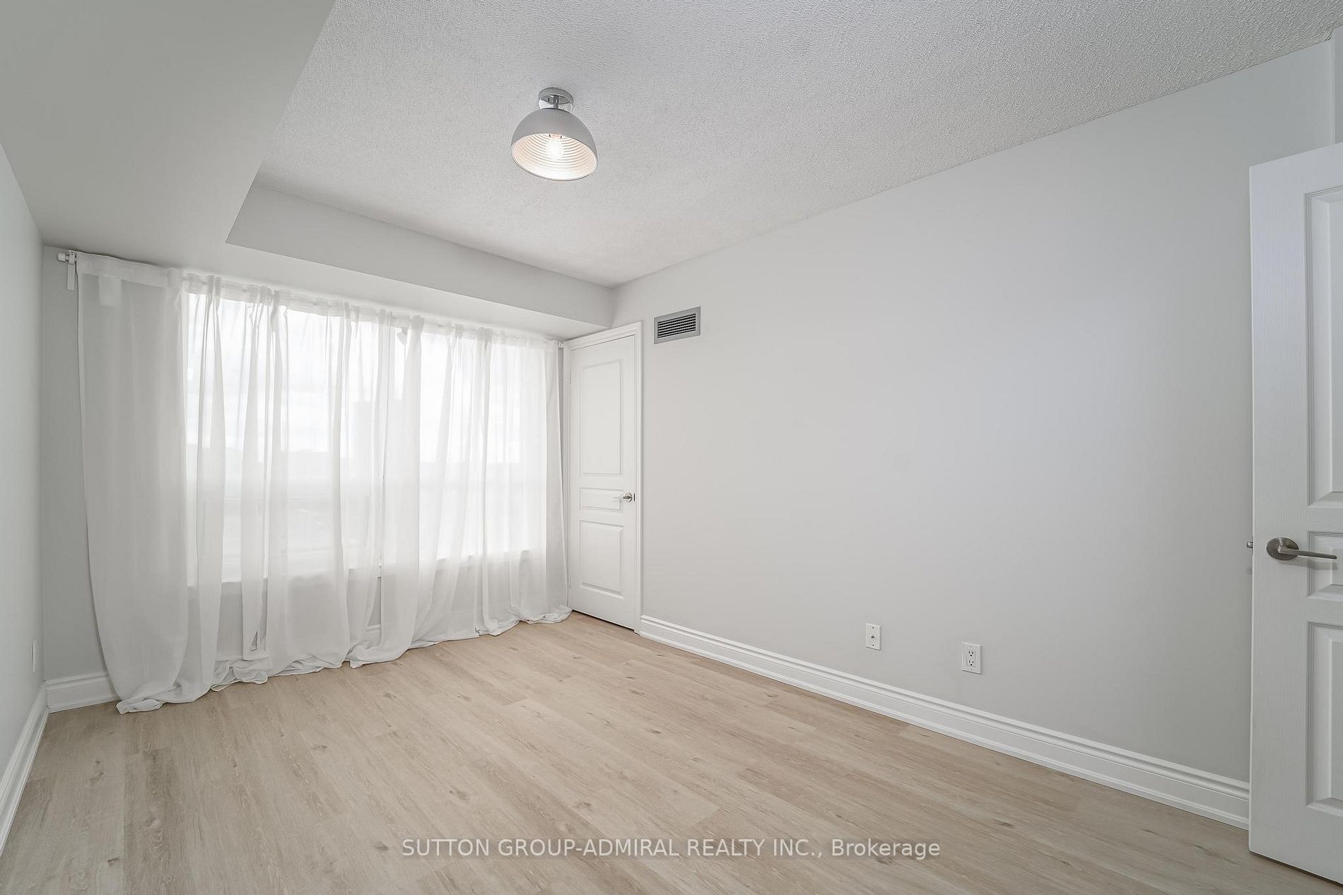 7 North Park Rd, #801