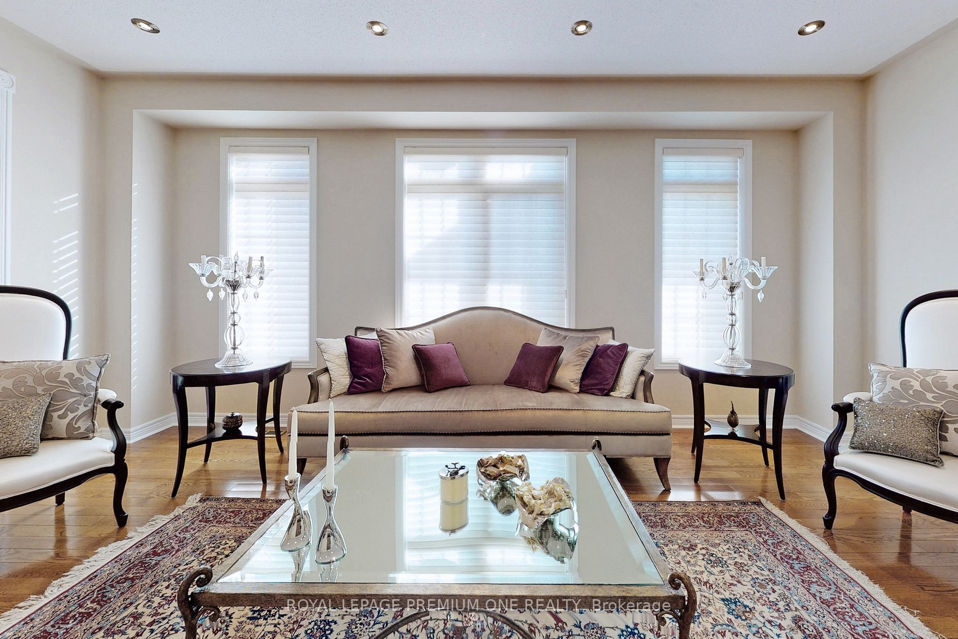 266 Rivermill Cres