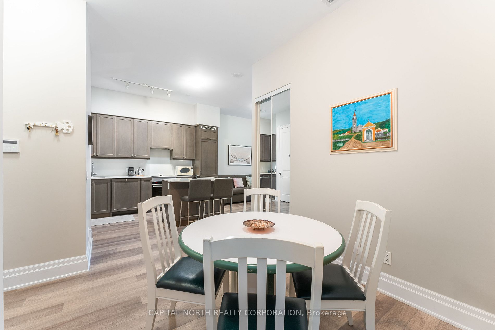 9085 Jane St, #119