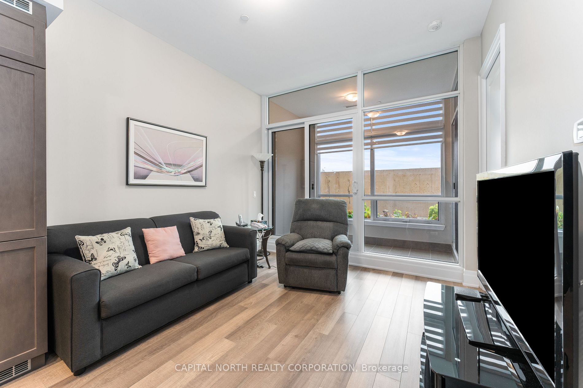 9085 Jane St, #119