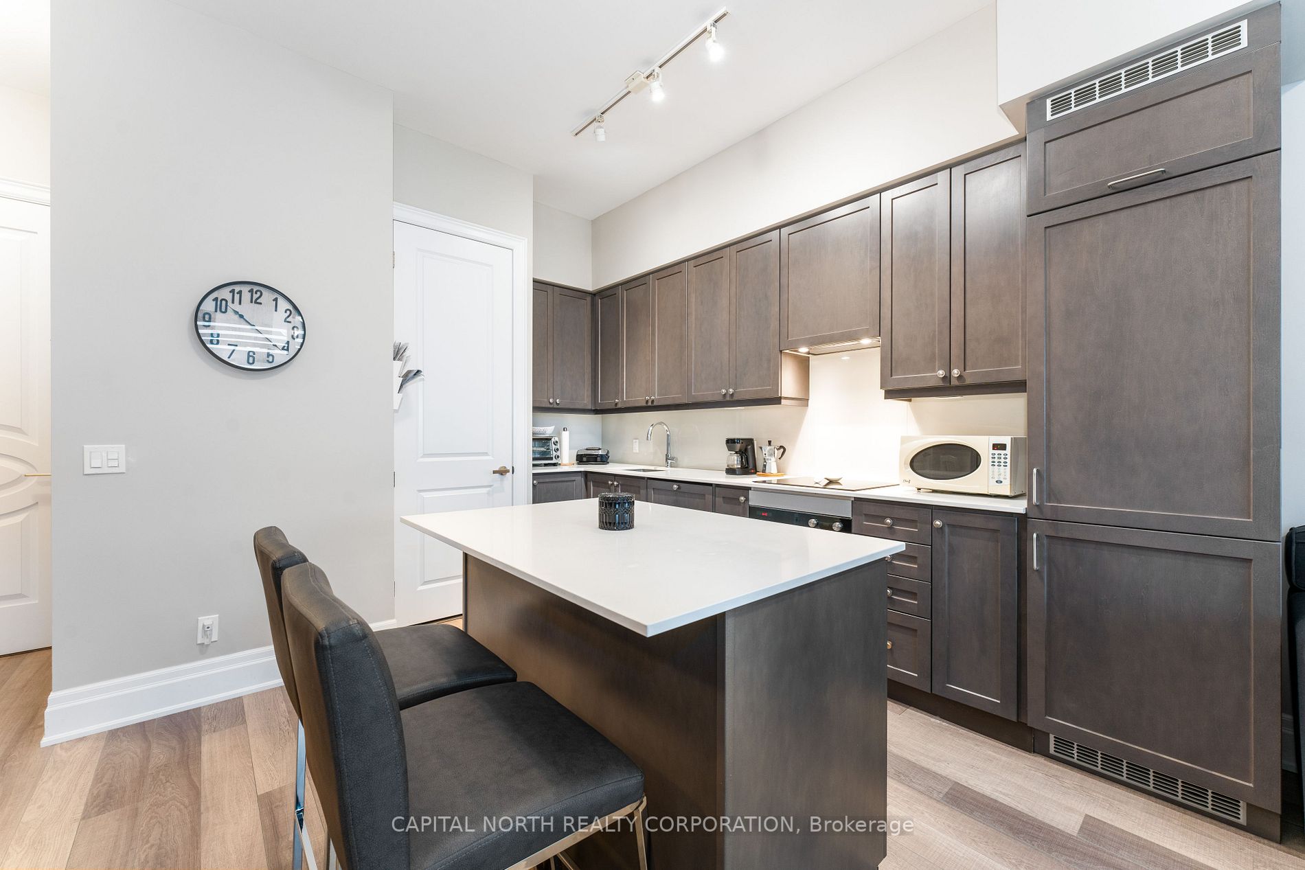 9085 Jane St, #119
