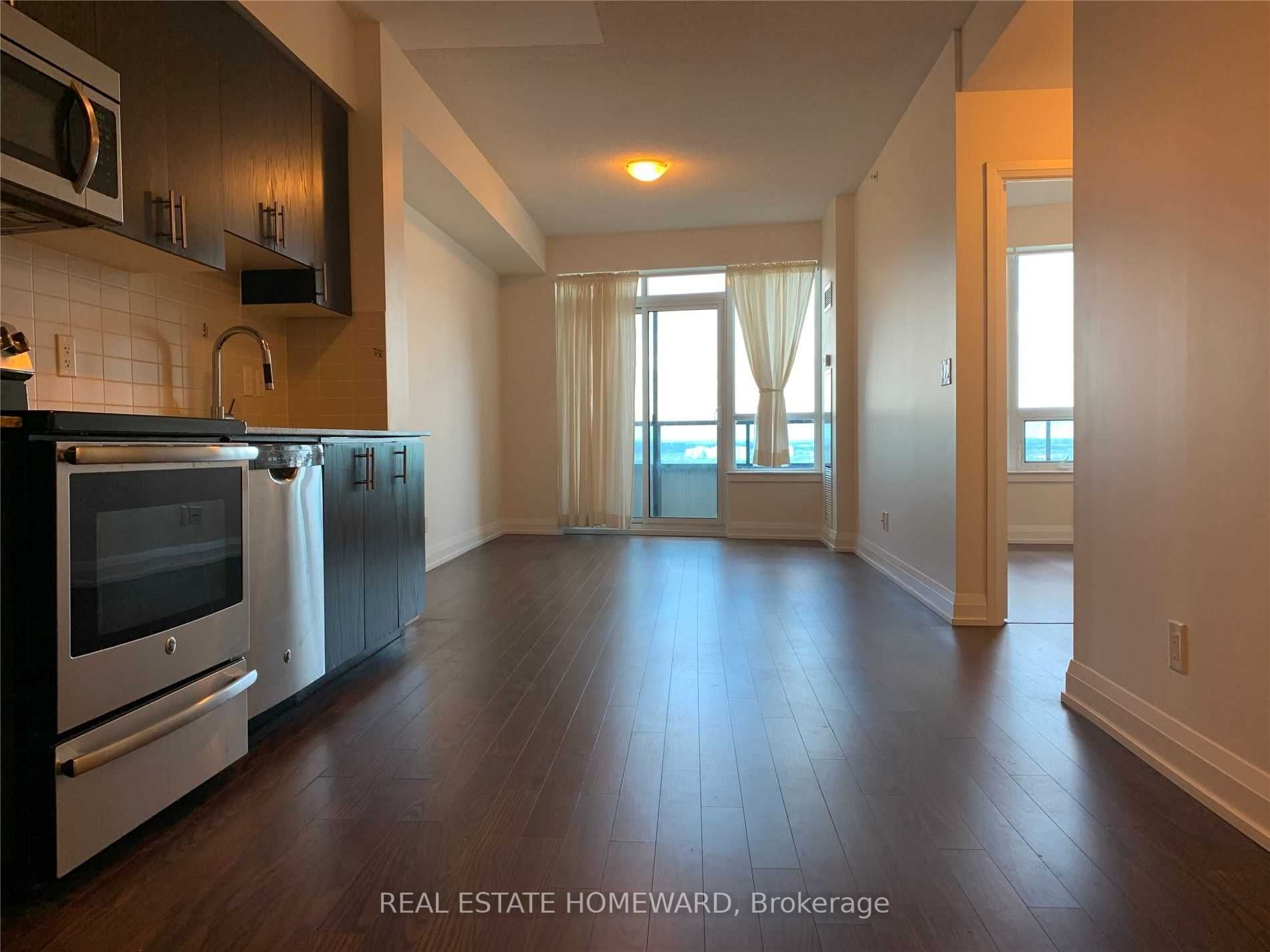 7171 Yonge St, #1202