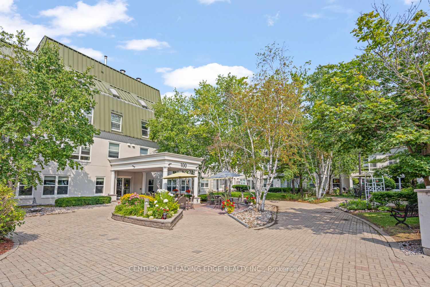 100 Anna Russell Way, #203