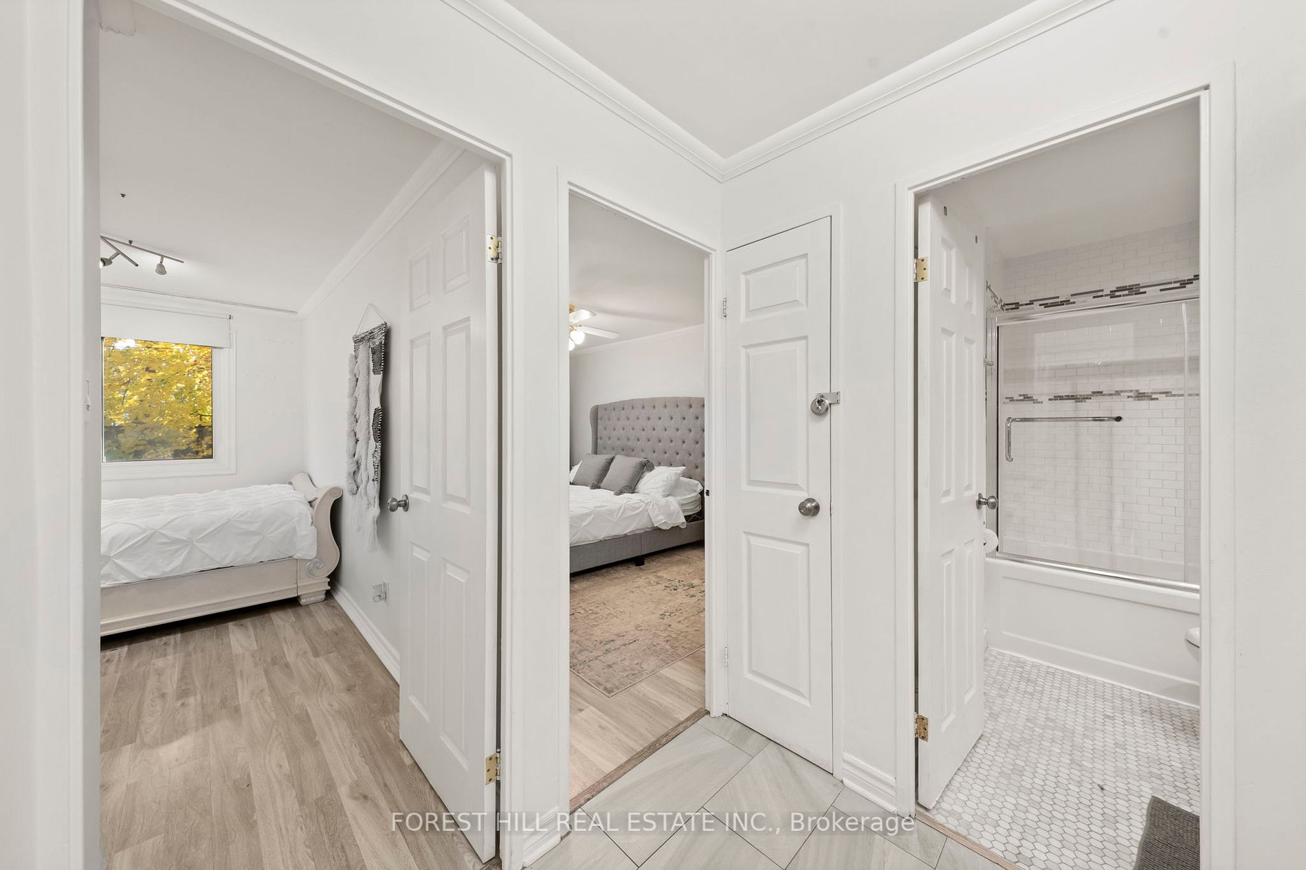 21 Elizabeth St, #206