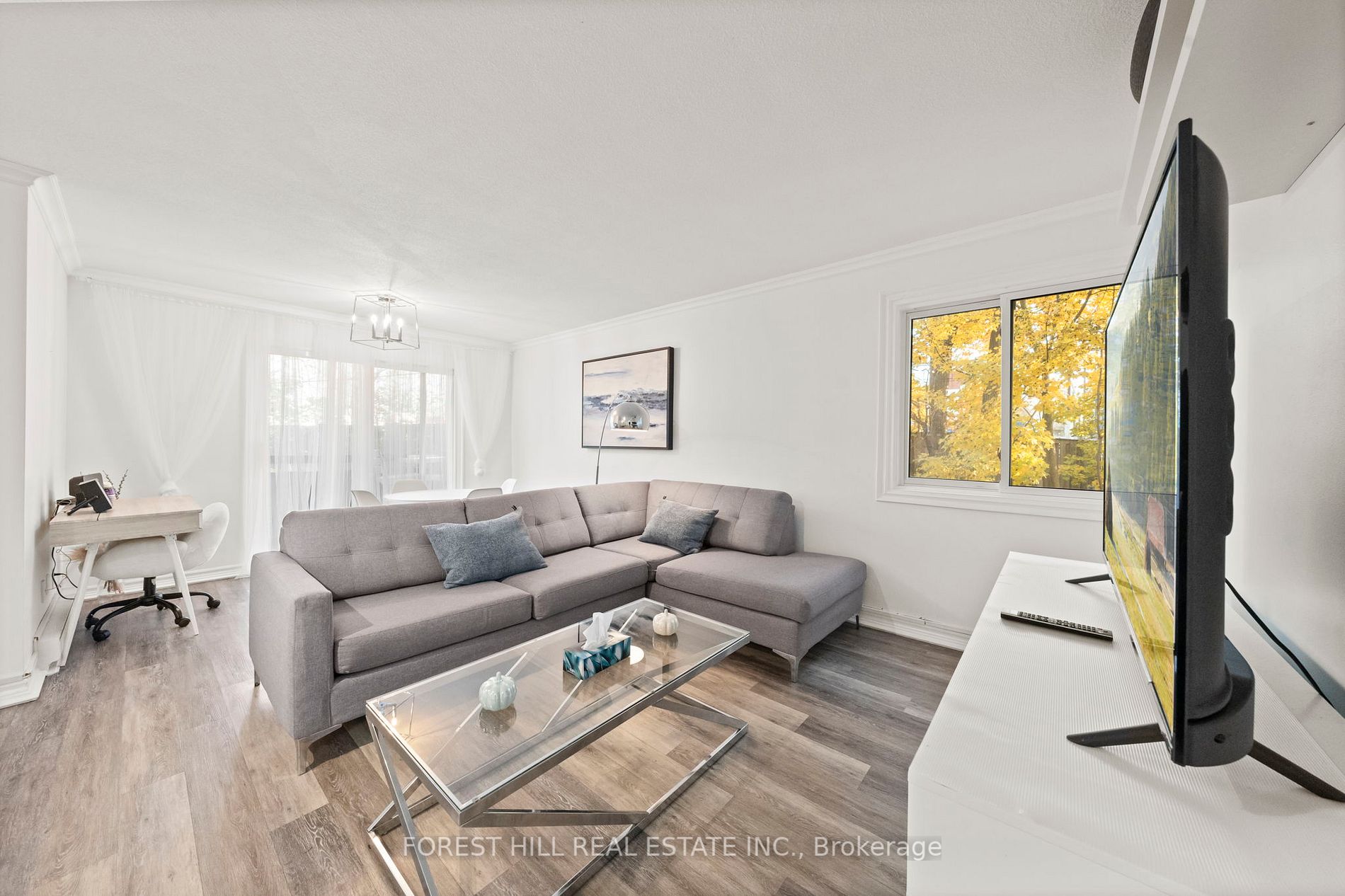 21 Elizabeth St, #206