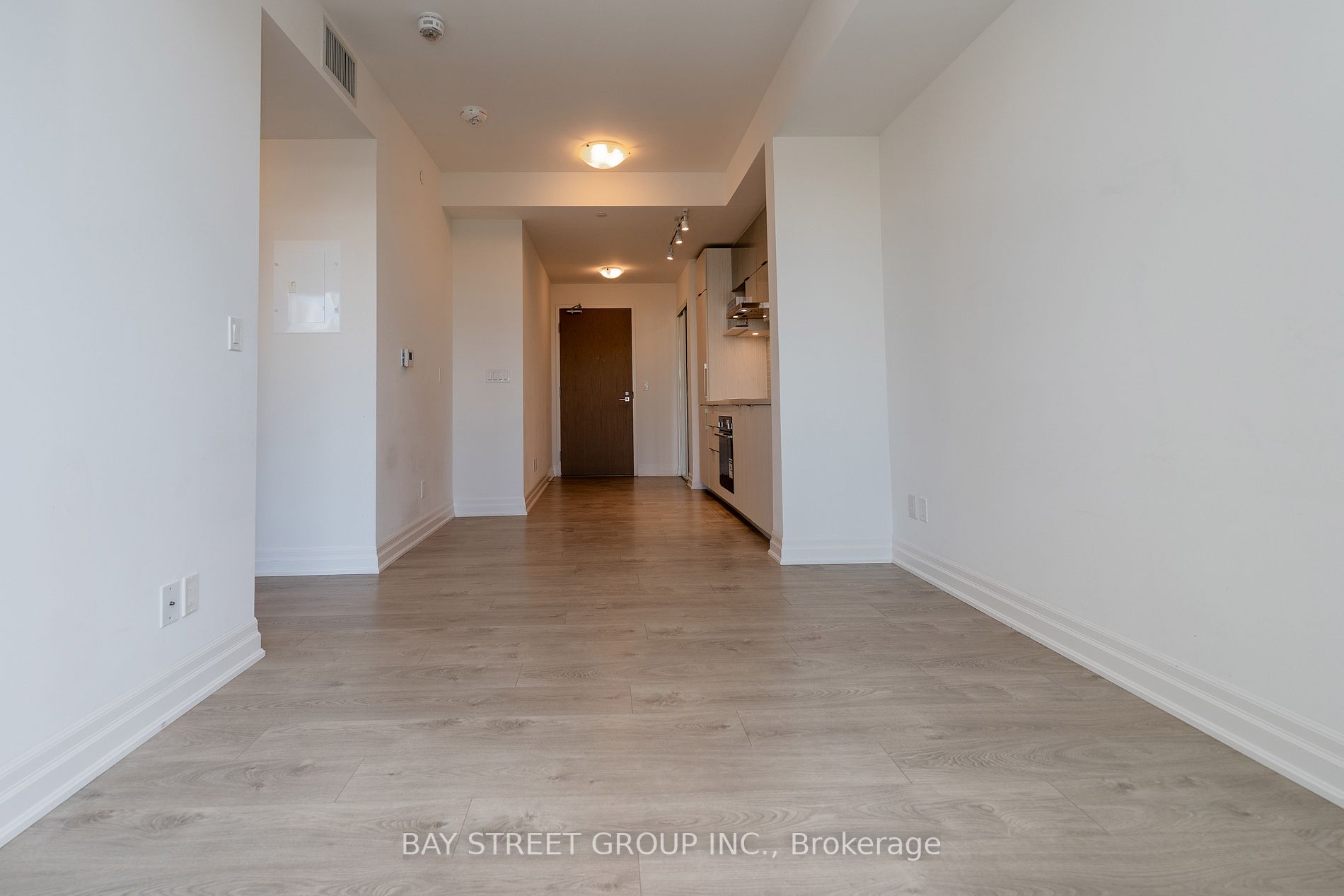 8 Rouge Valley Dr S, #1018