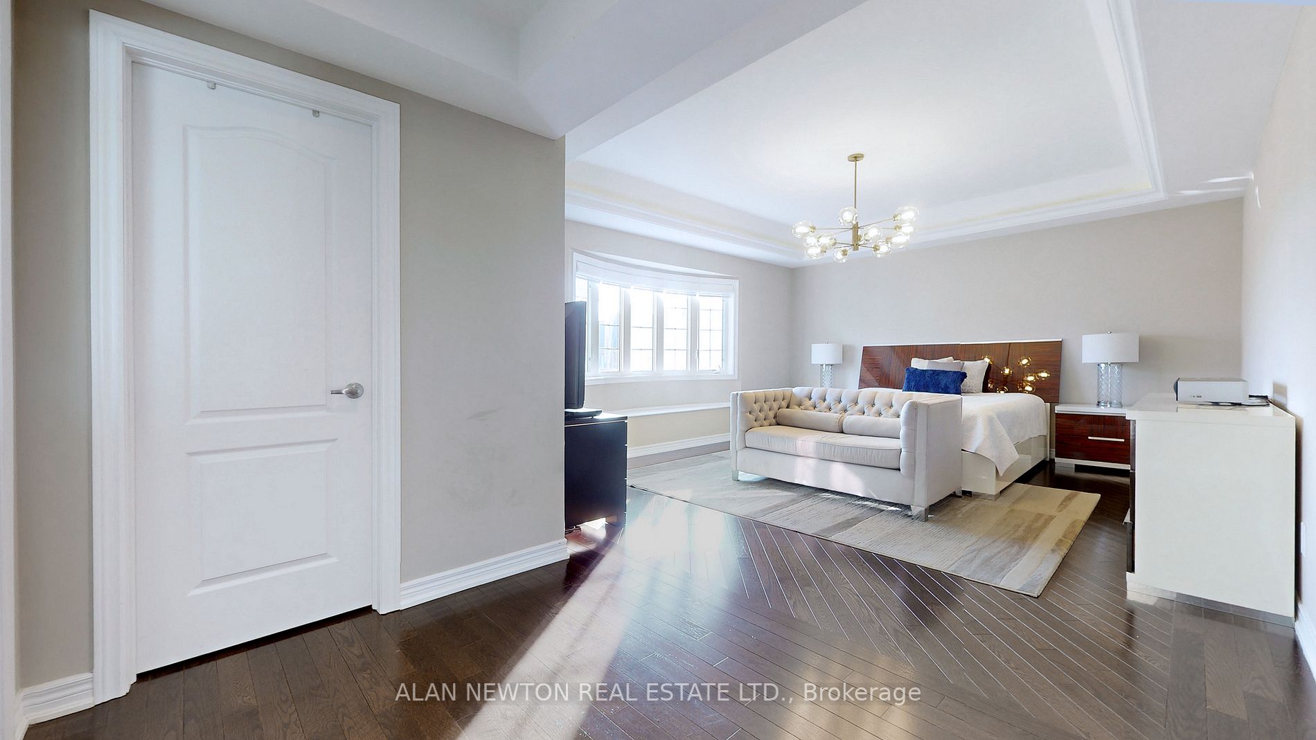 92 Glenheron Cres