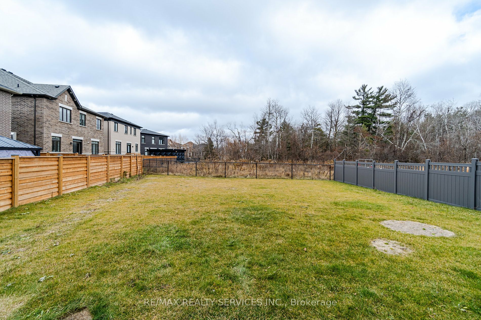 357 Mactier Dr