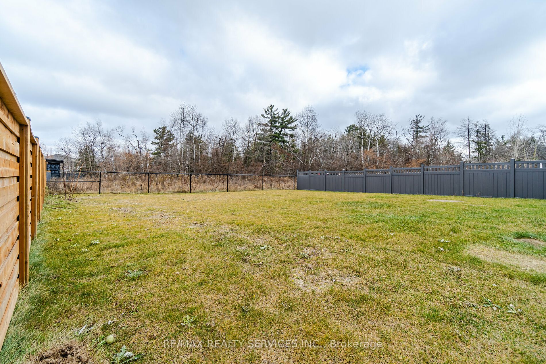 357 Mactier Dr