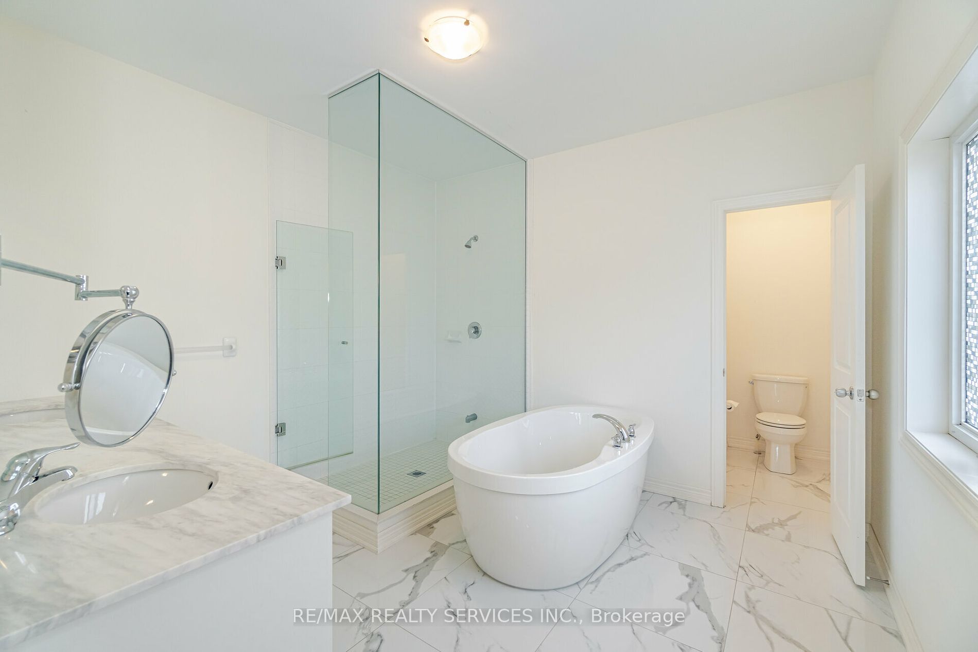 357 Mactier Dr