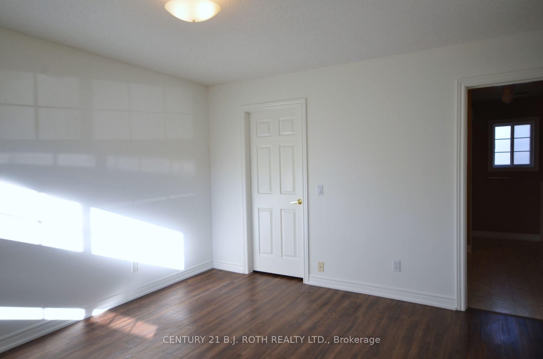 8 Cedar Crt