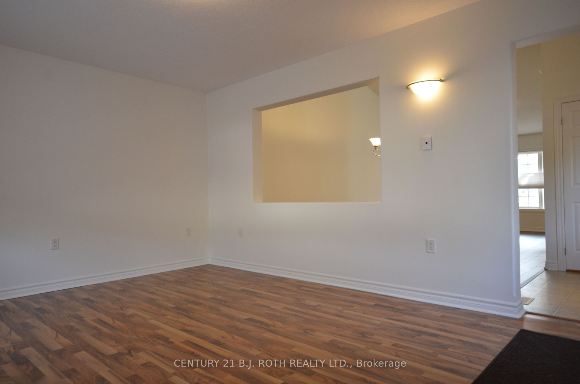 8 Cedar Crt
