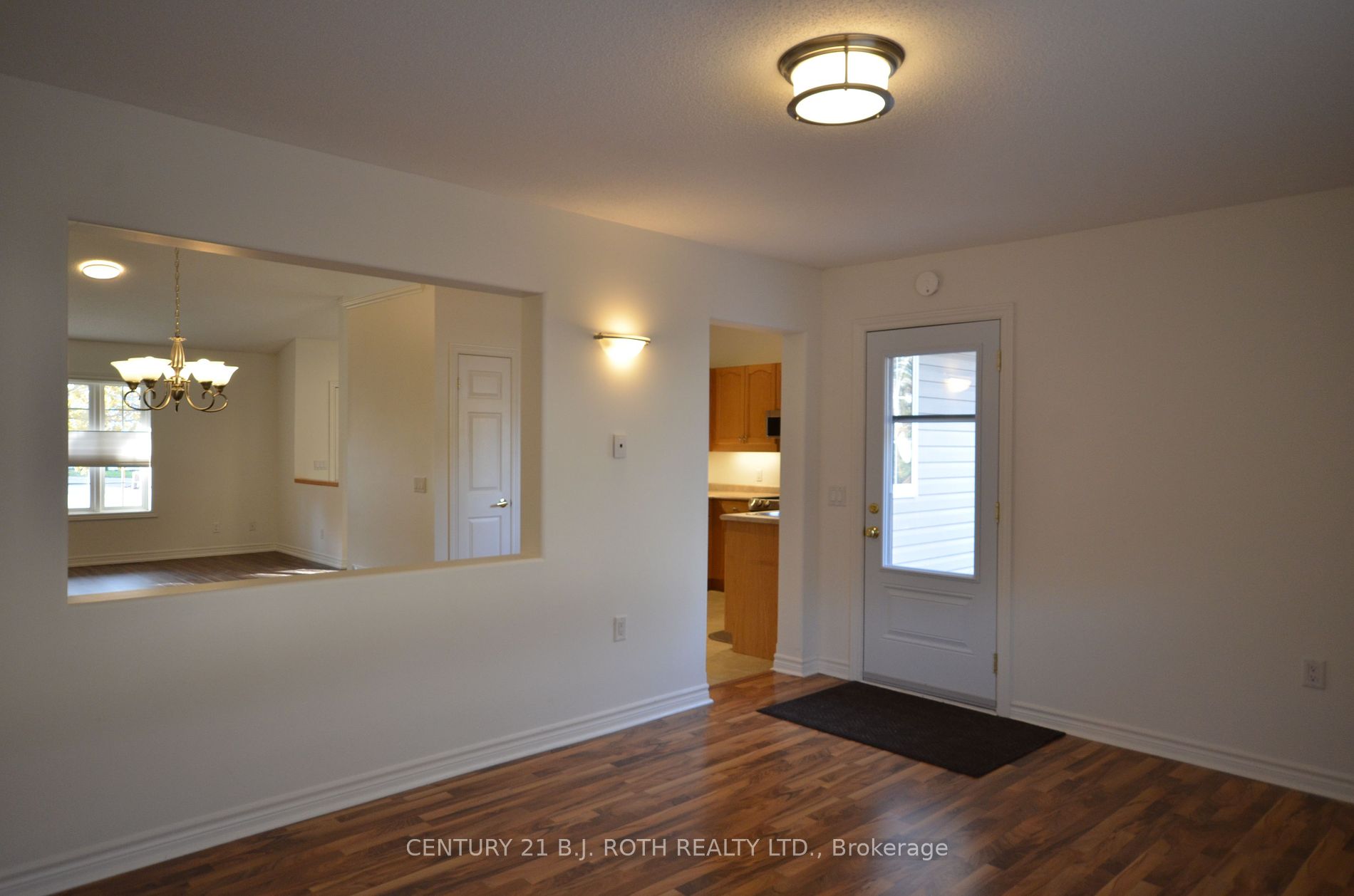 8 Cedar Crt