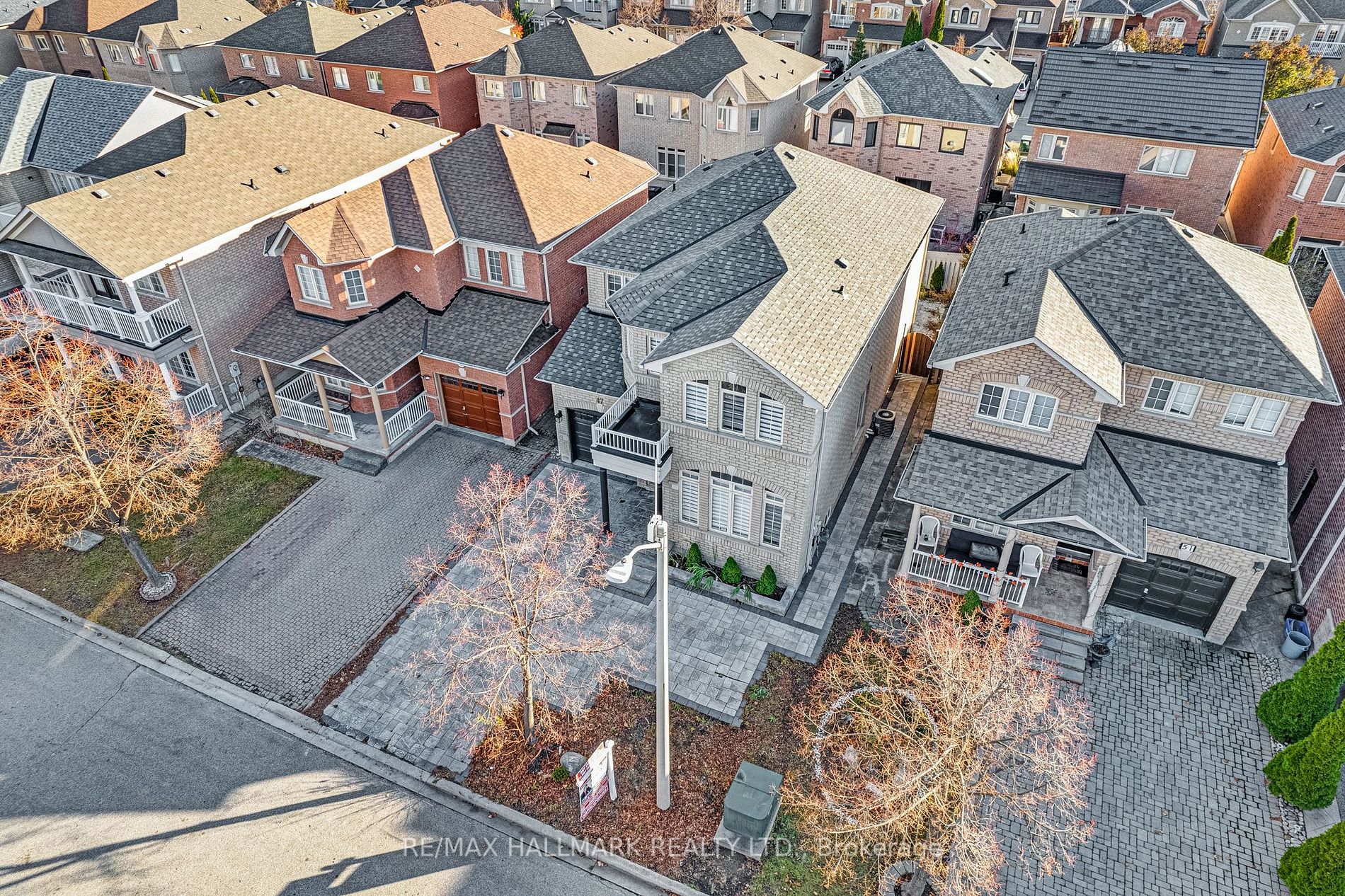 47 Amparo Dr