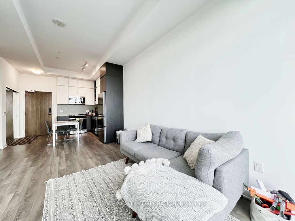 100 Eagle Rock Way, #1201