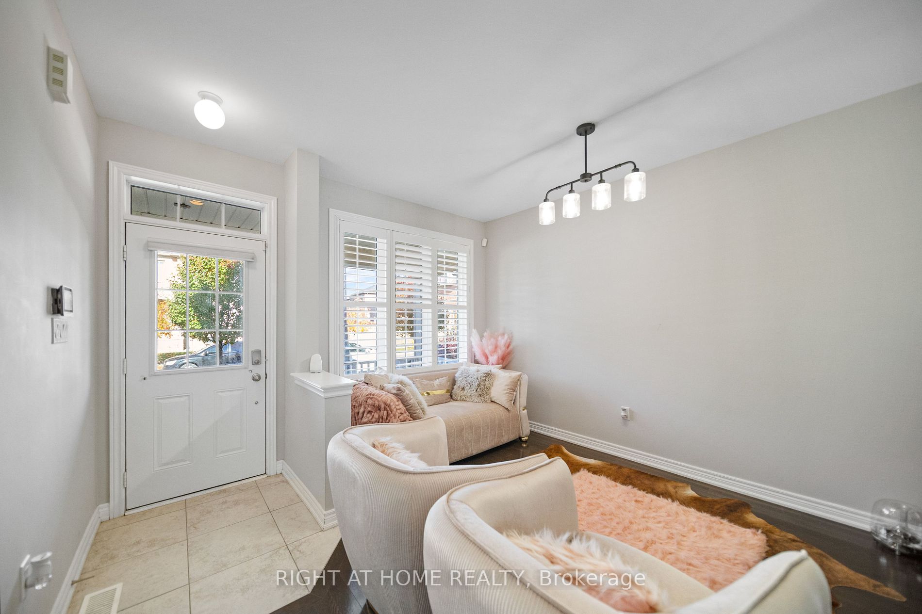 222 Kincardine St