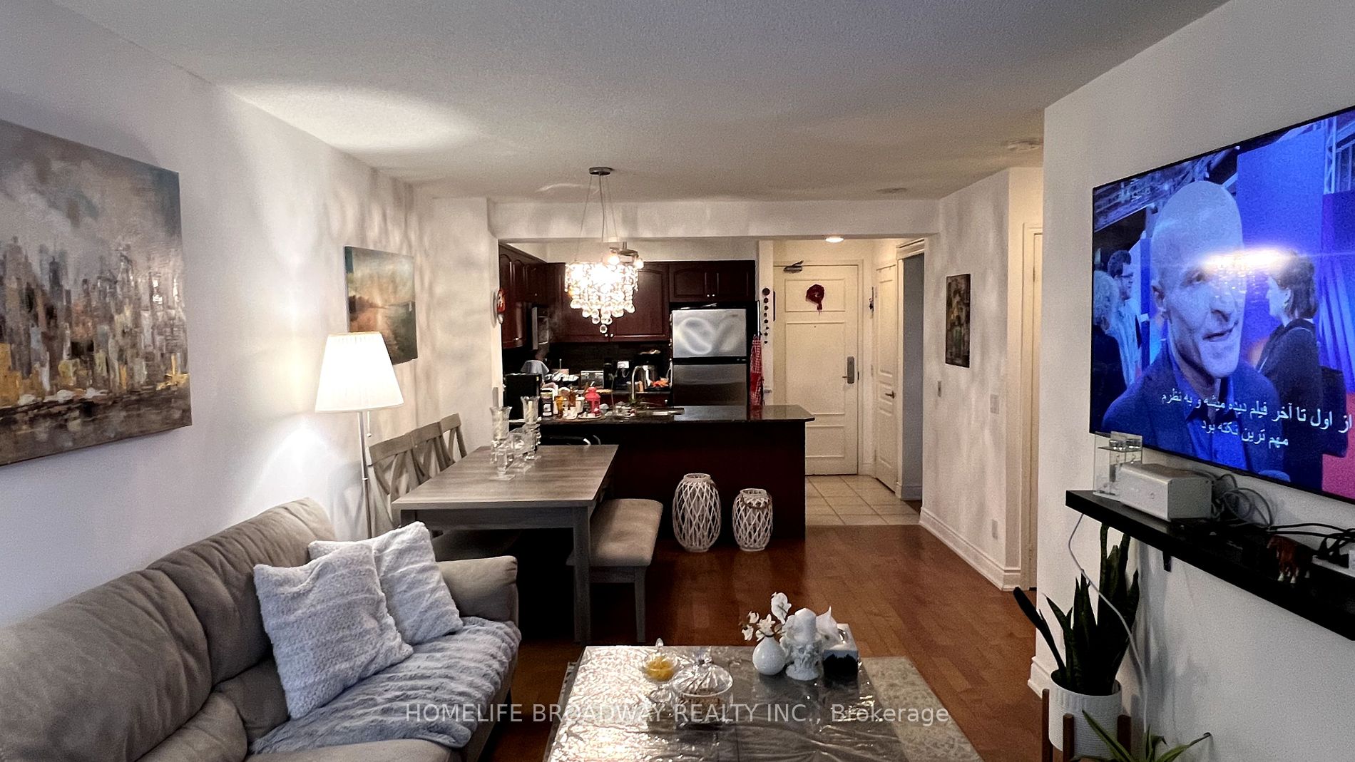 350 Red Maple Rd, #1108