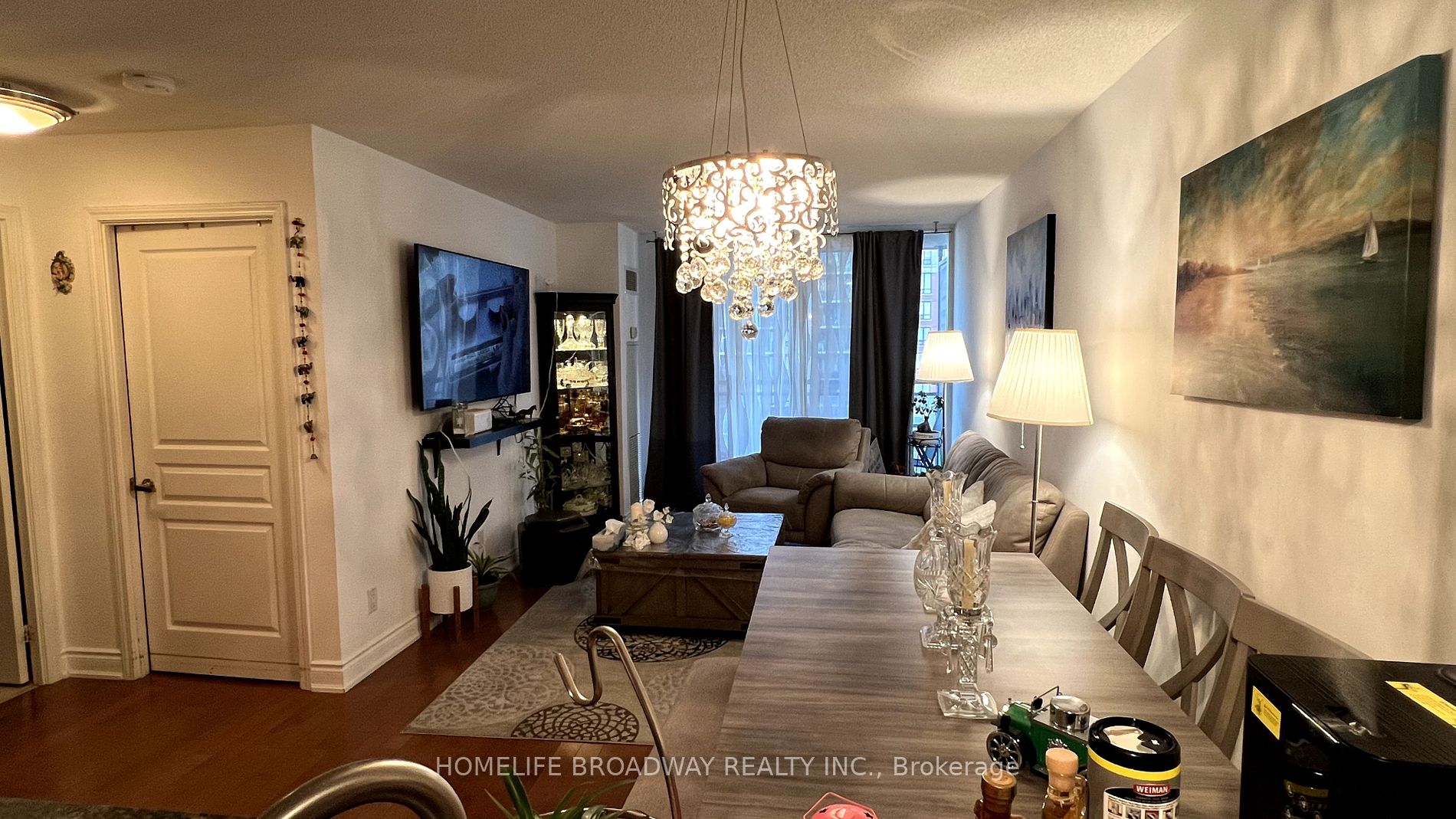 350 Red Maple Rd, #1108