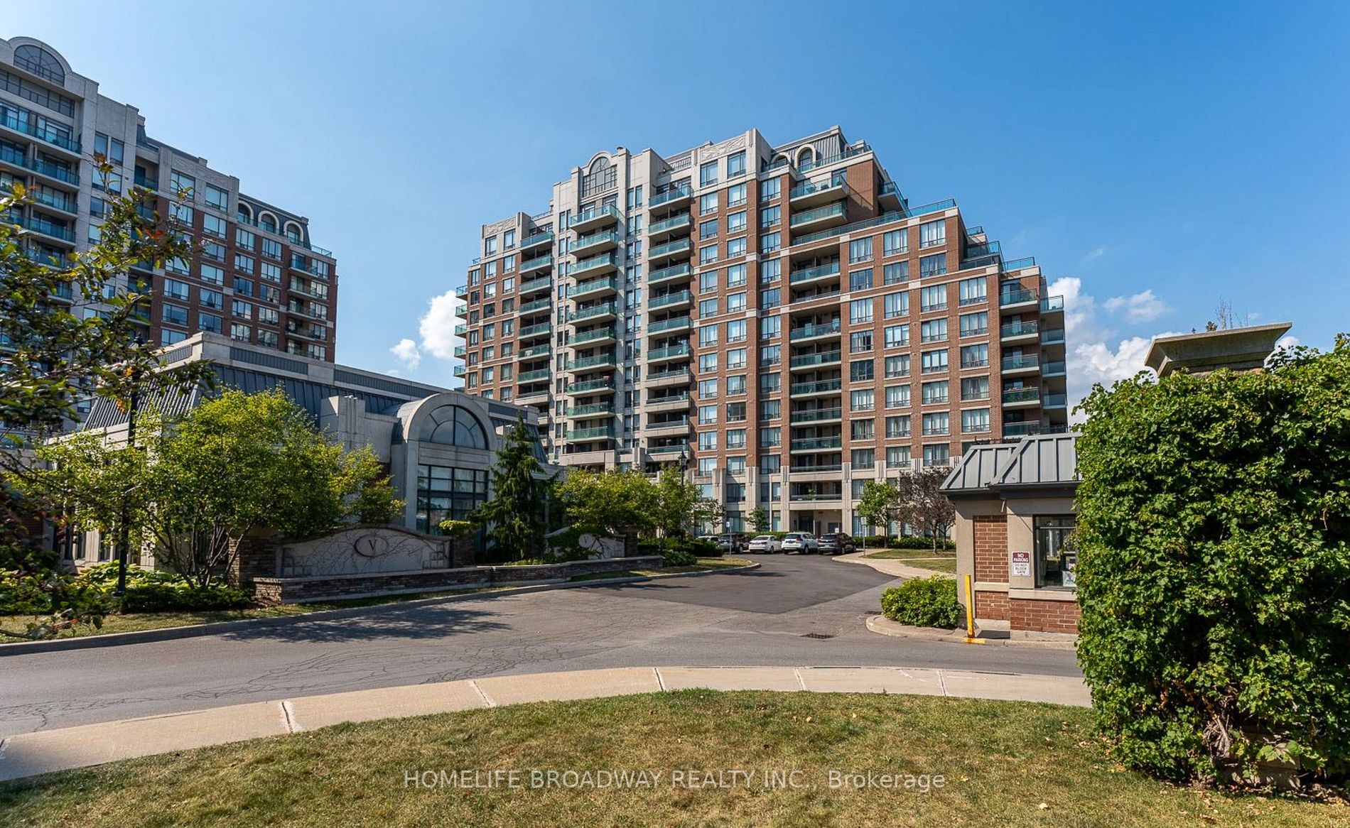 350 Red Maple Rd, #1108