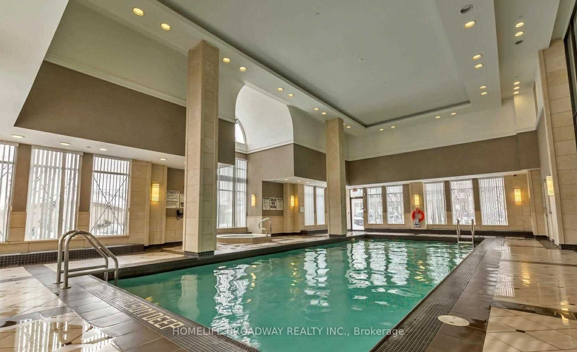 350 Red Maple Rd, #1108