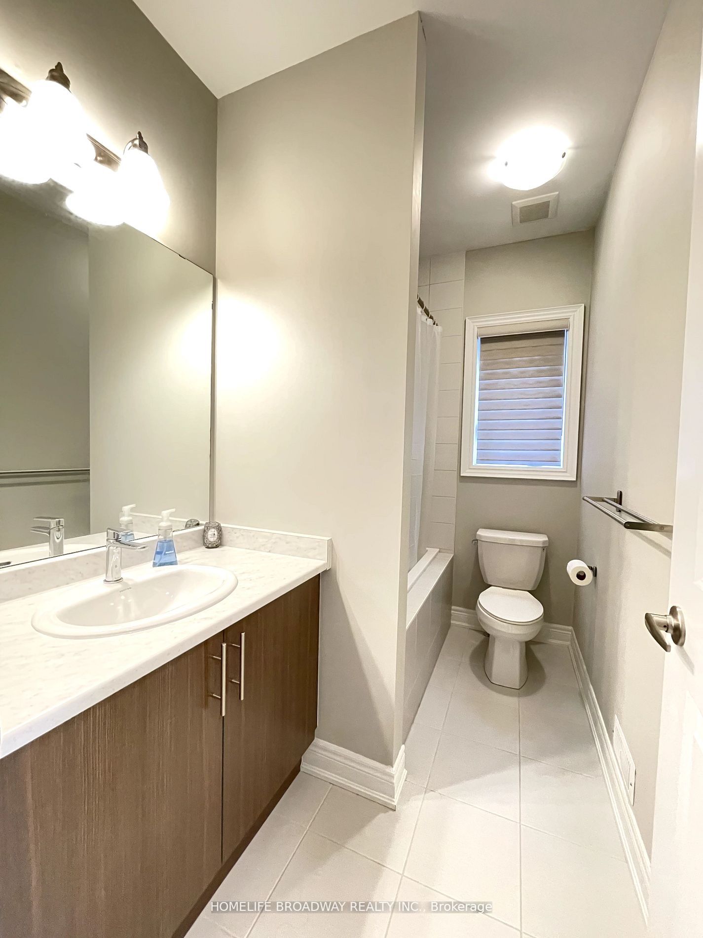 142 Drizzel Cres
