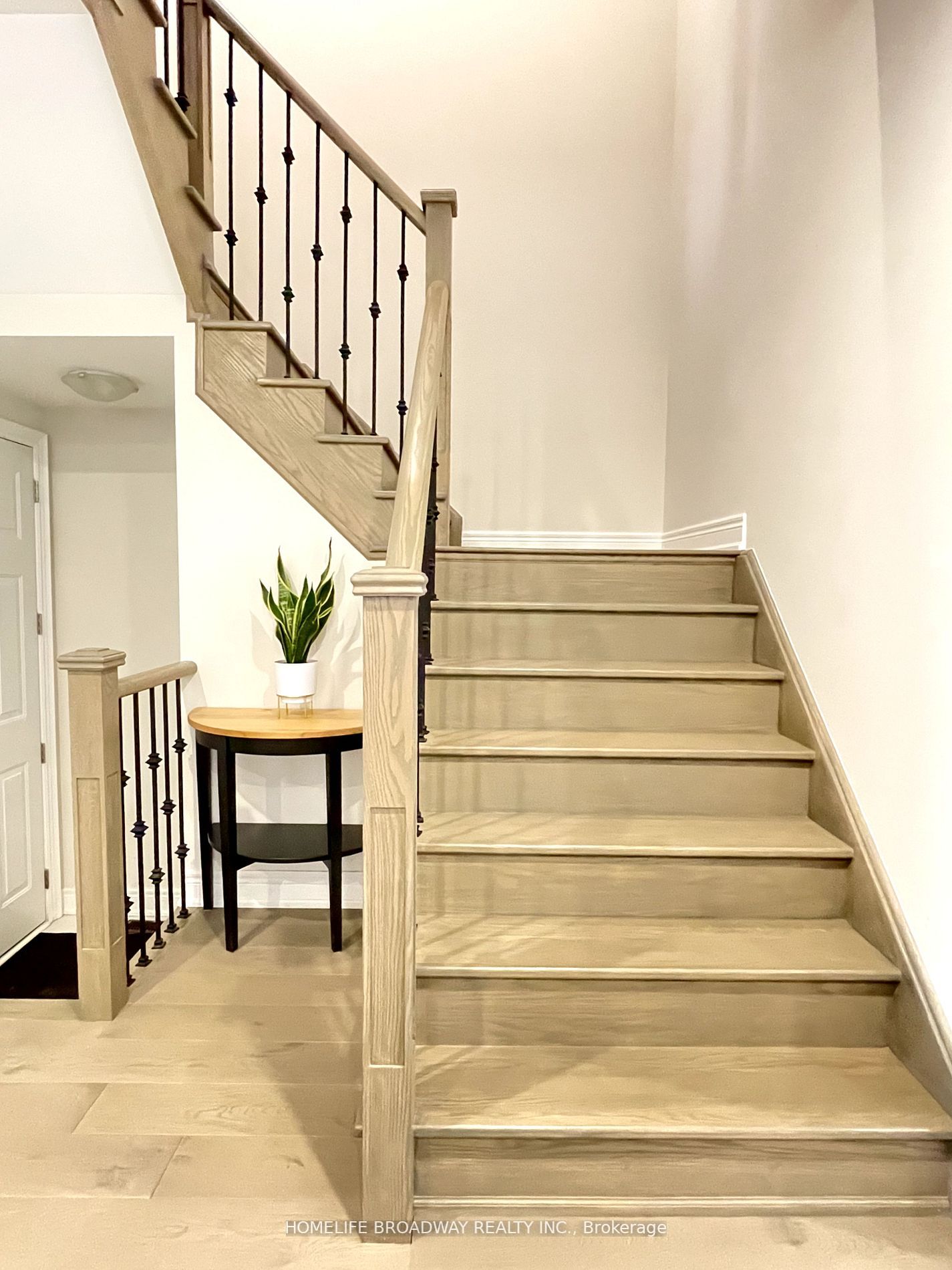 142 Drizzel Cres