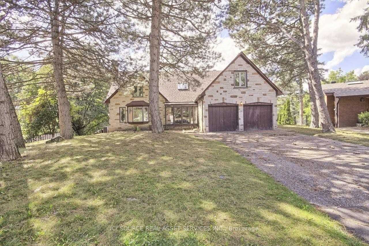 29 Bucks Green Rd, #Upper