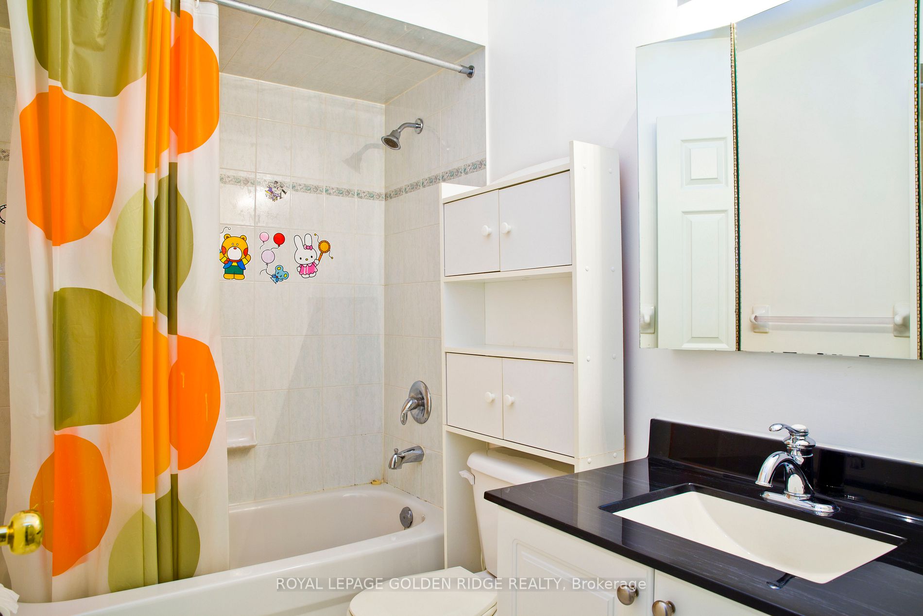 14 St. Moritz Way, #7