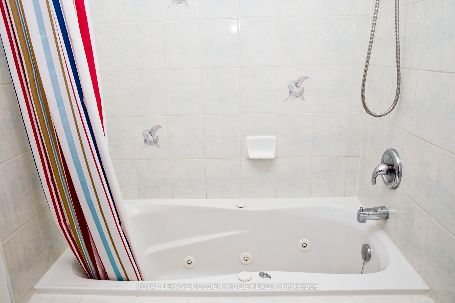 14 St. Moritz Way, #7