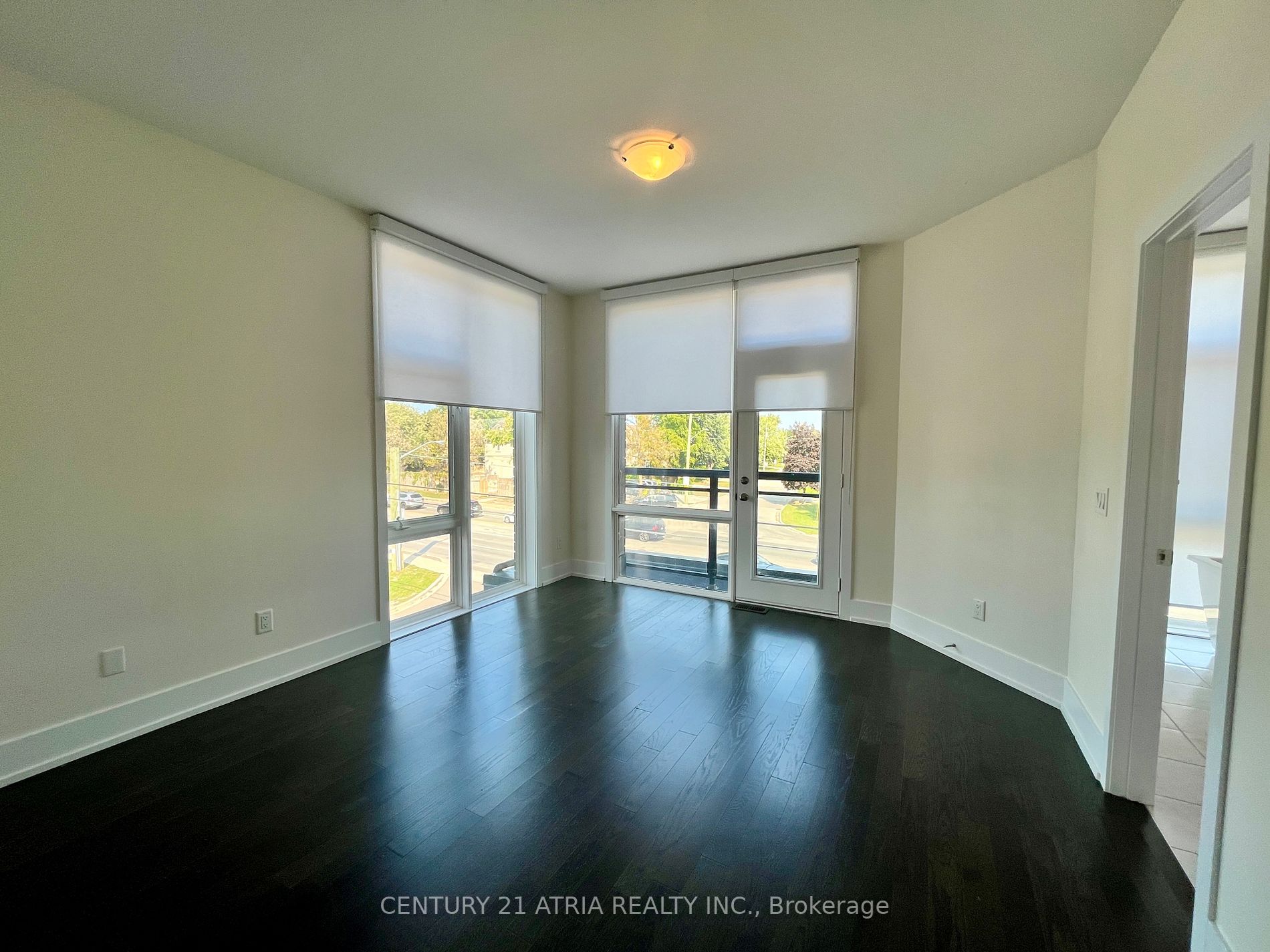 9154 Bathurst St