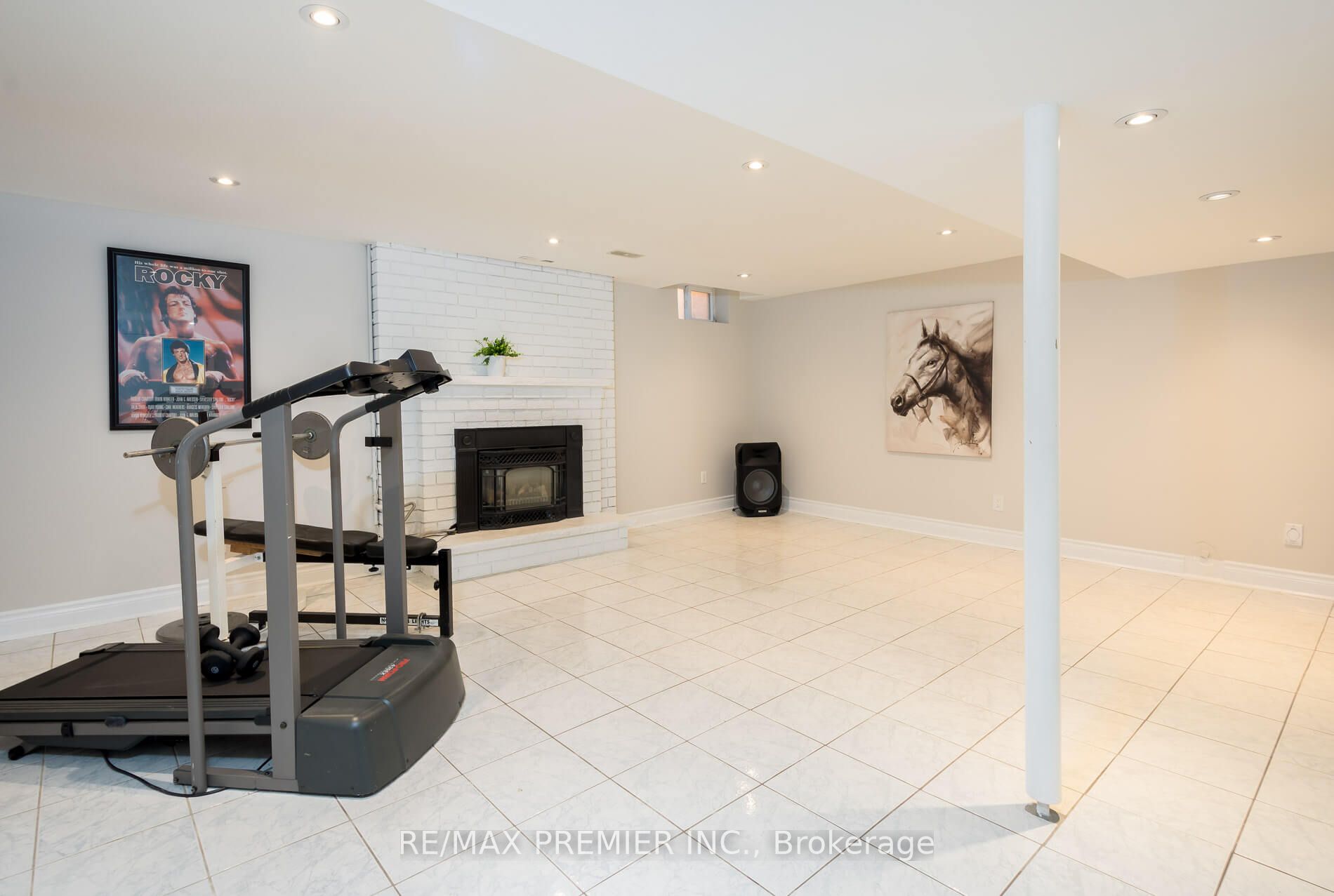 61 Bellona St