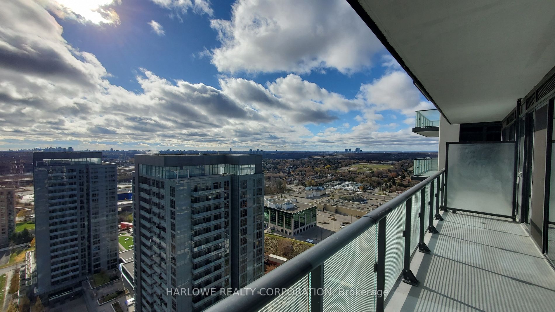 105 Oneida Cres, #2408