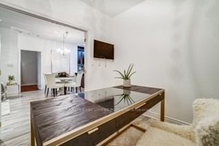 33 Wallace St, #114