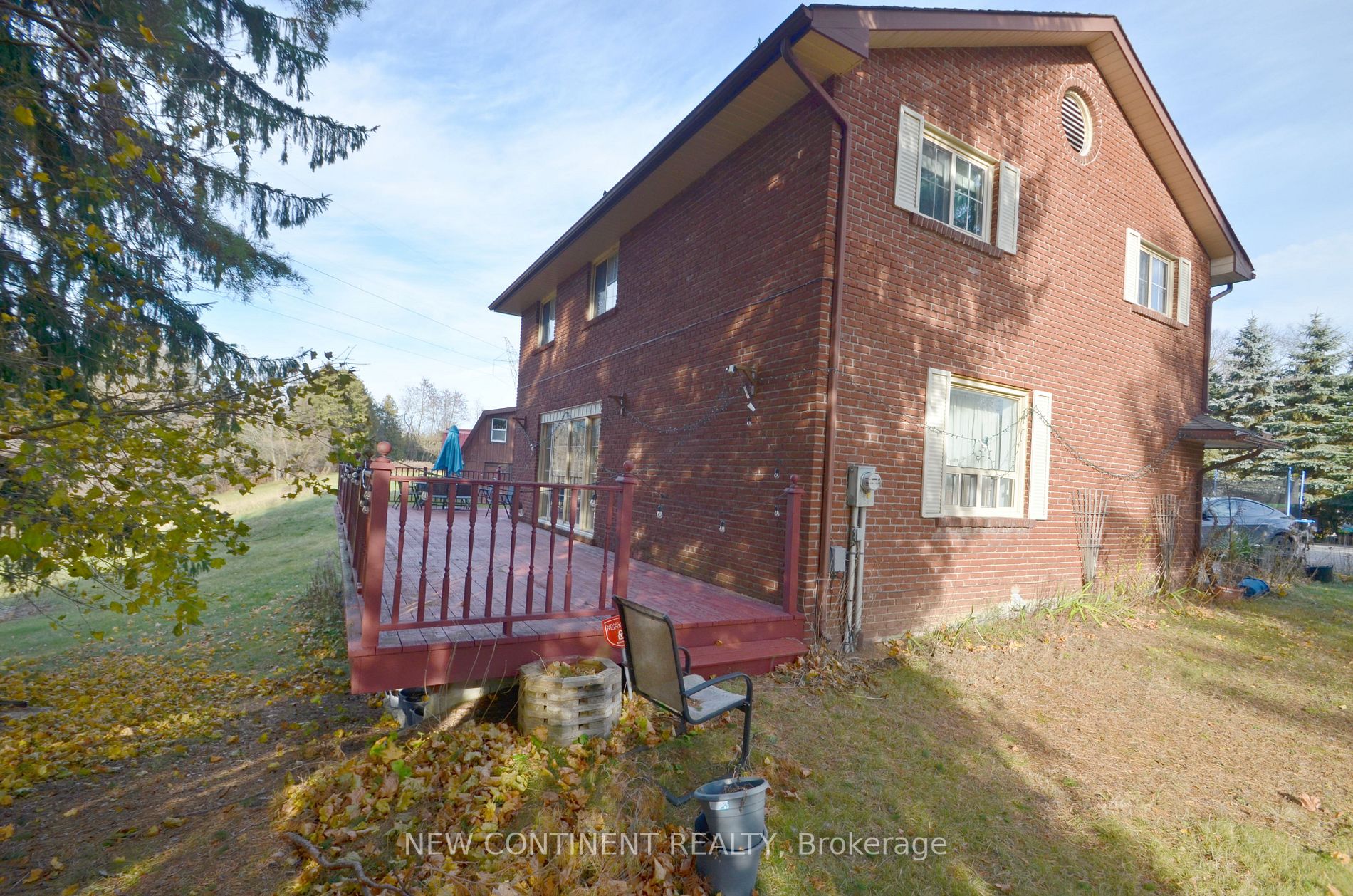 352 Pefferlaw Rd