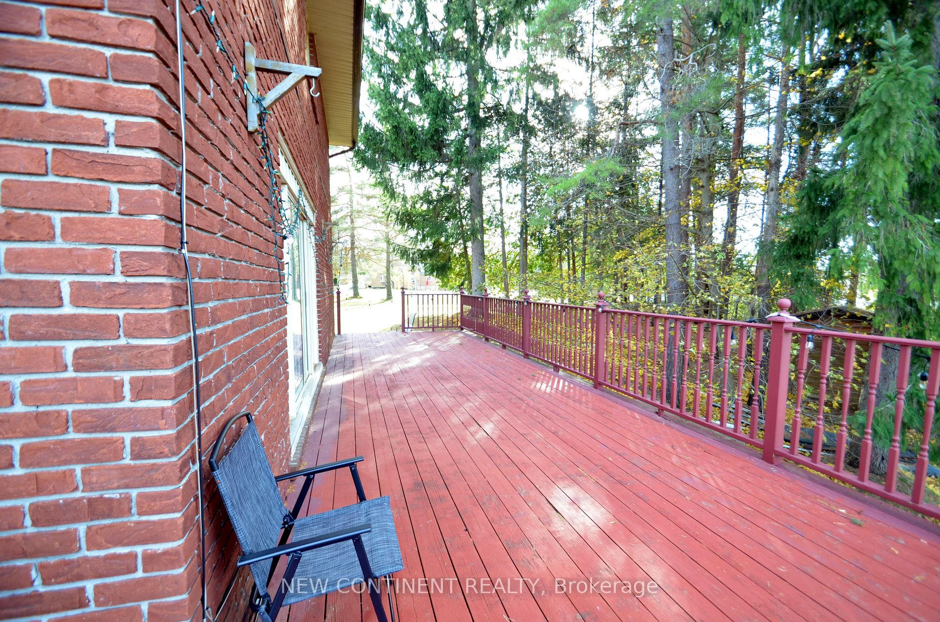 352 Pefferlaw Rd