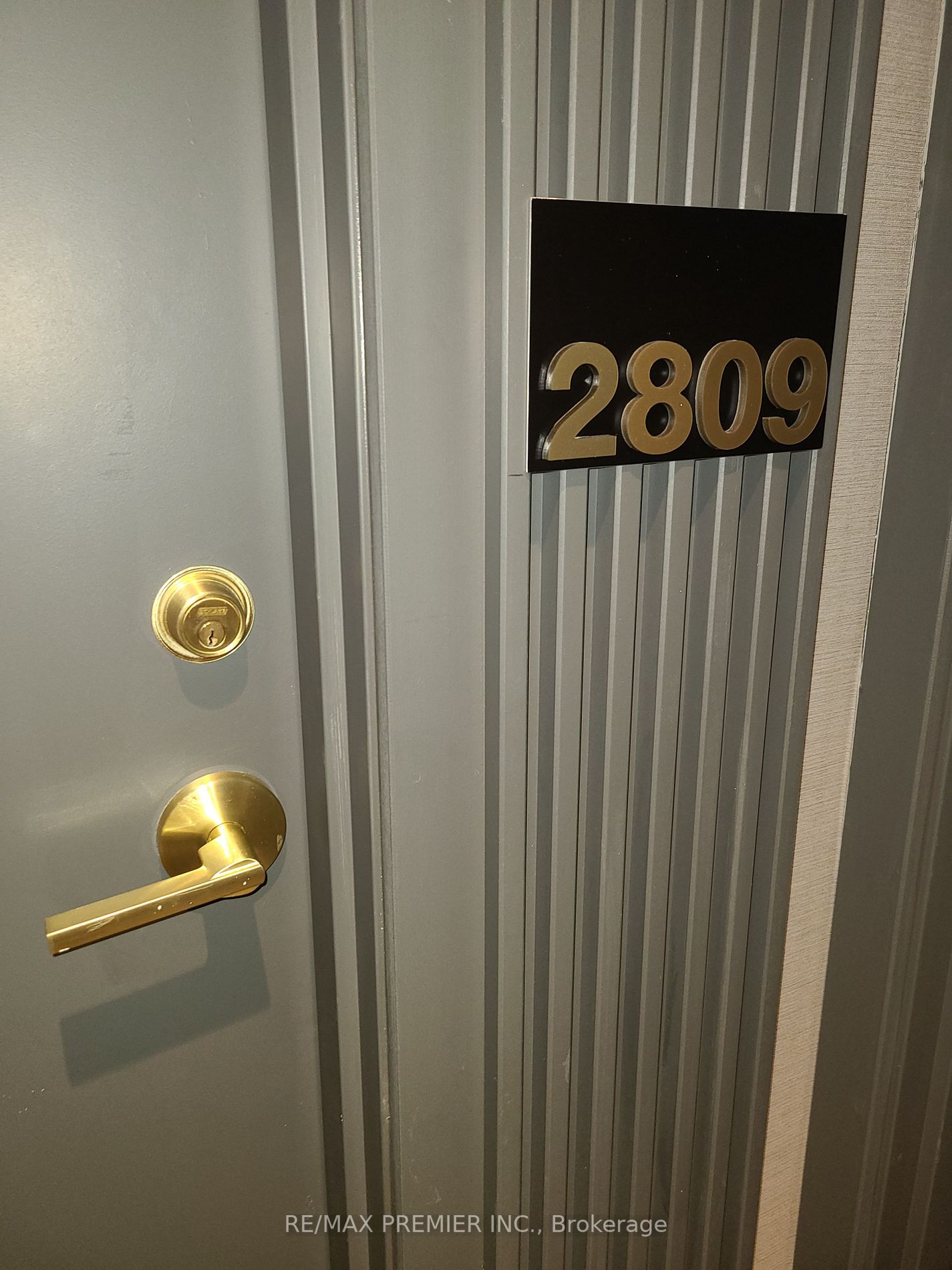 950 Portage Pkwy, #2809