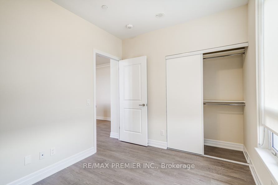 9085 Jane St, #1009