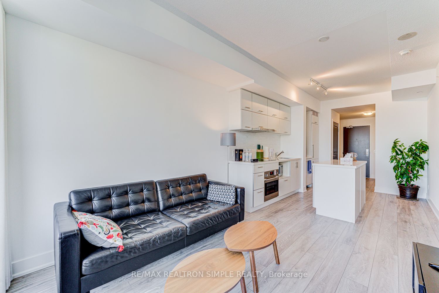 8081 Birchmount Rd, #1515