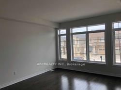 27 Falconridge Terr