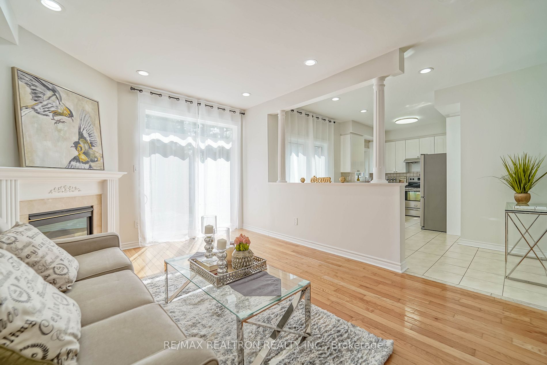 87 Worthington Ave